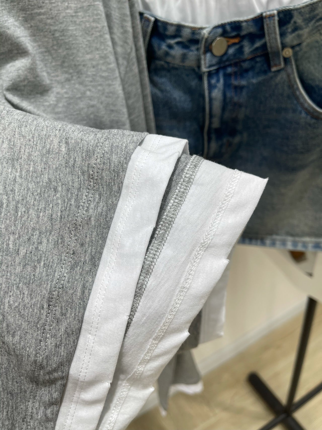 PRADA TWO-PIECE LONG SLEEVE T-SHIRT 273175