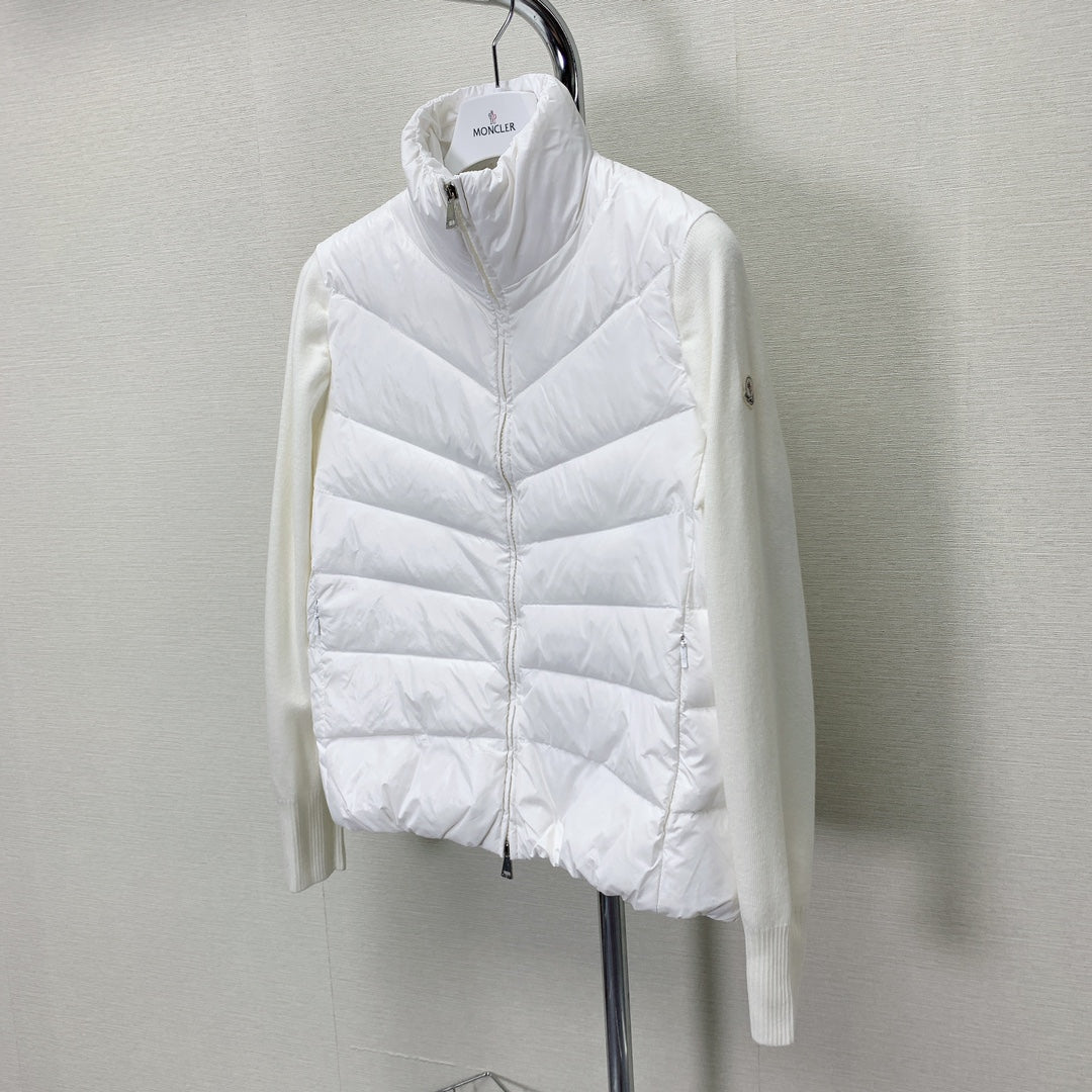 MONCLER 25S JACKET IN WHITE 003