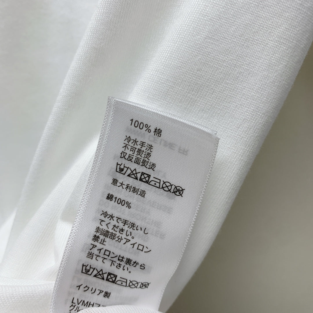 CELINE T-SHIRT 268107