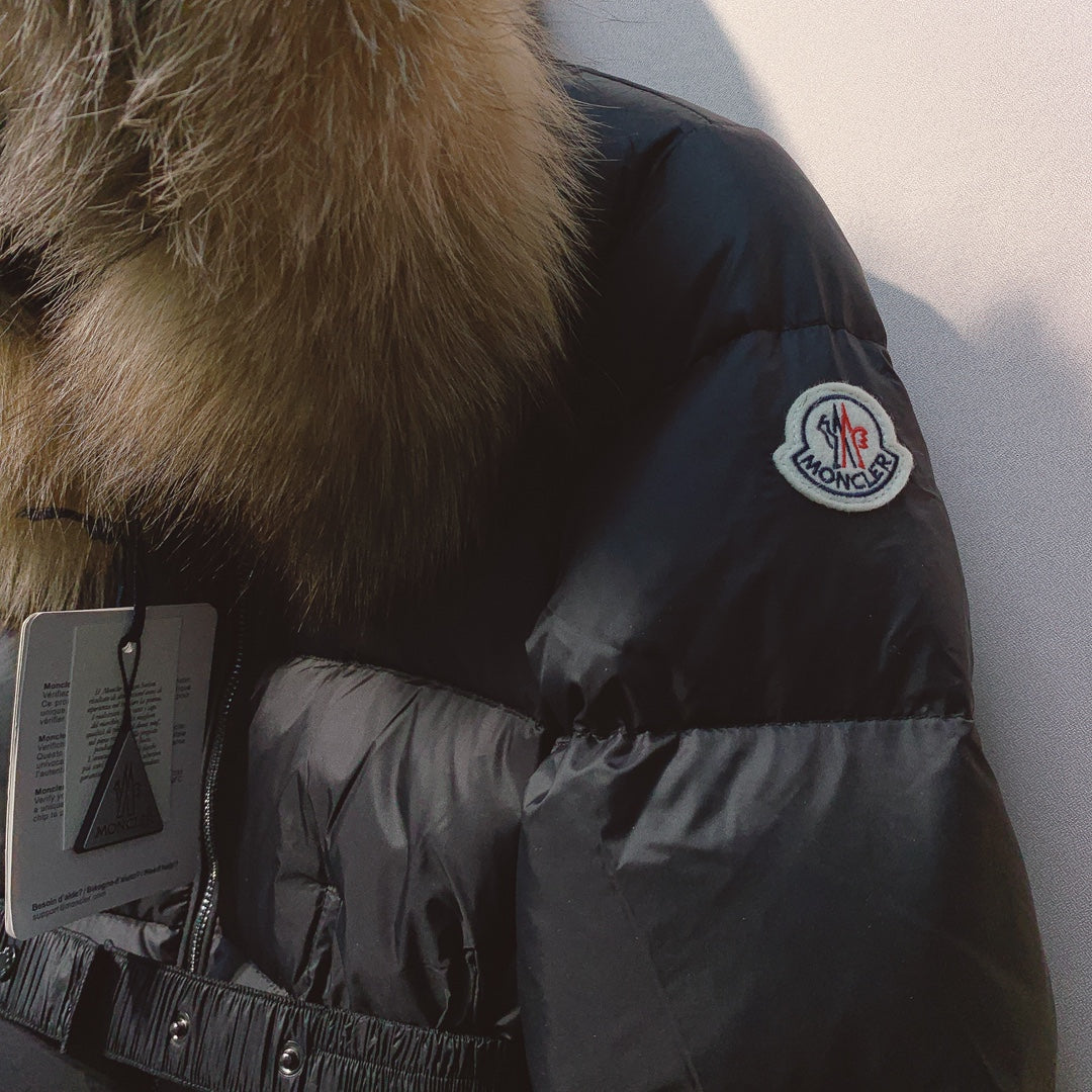 MONCLER 25S COAT IN BLACK 055