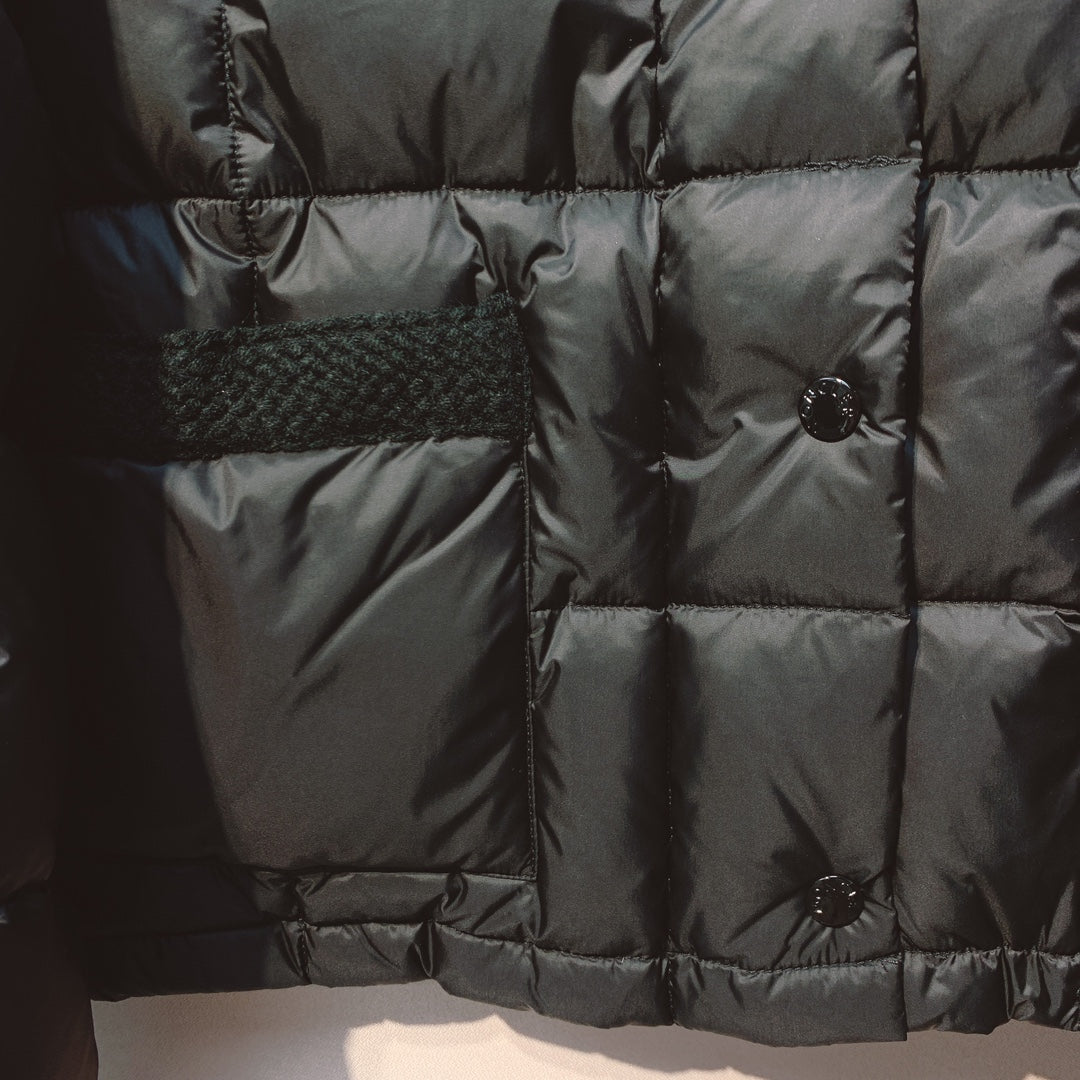 MONCLER 25S JACKET IN BLACK 038