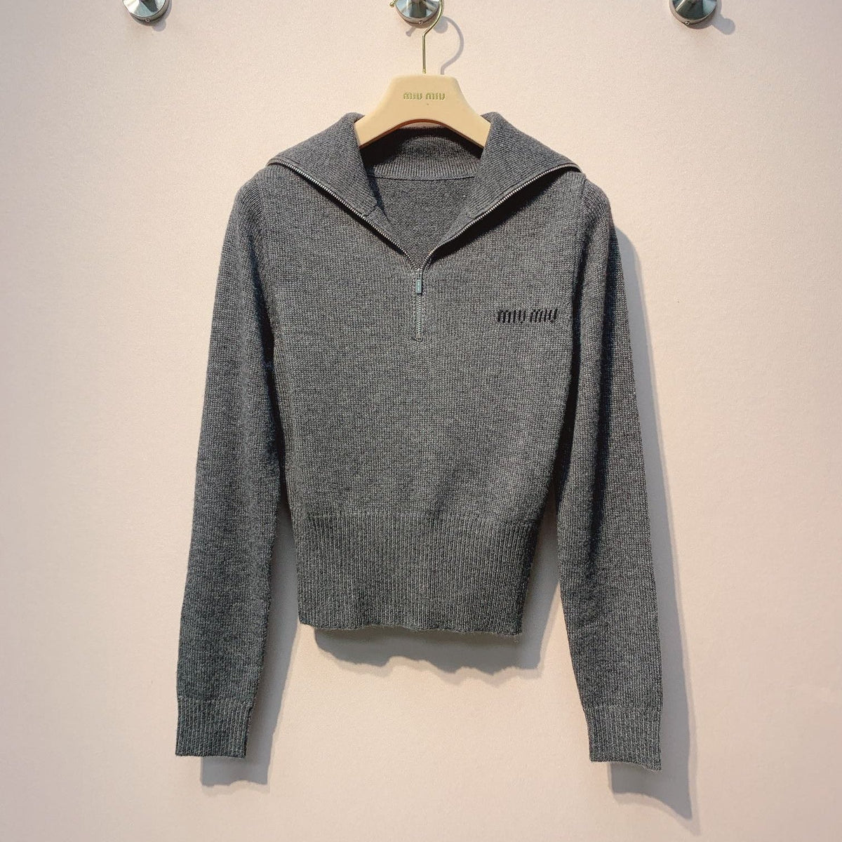 MIUMIU SWEATER STYLE 163