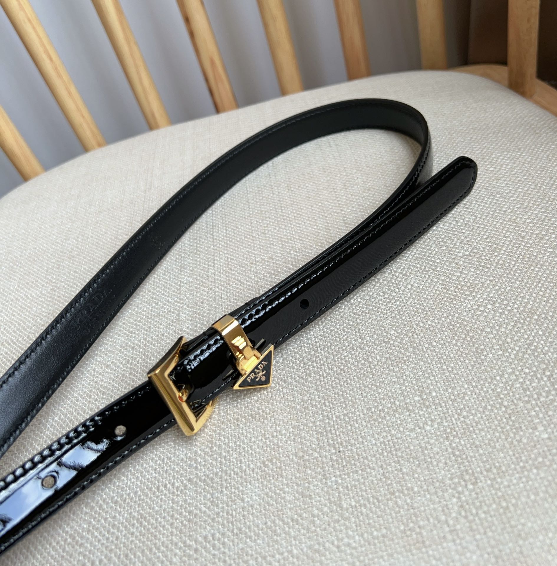 PRADA 25S BELT 15 MM IN BLACK CALFSKIN 571367
