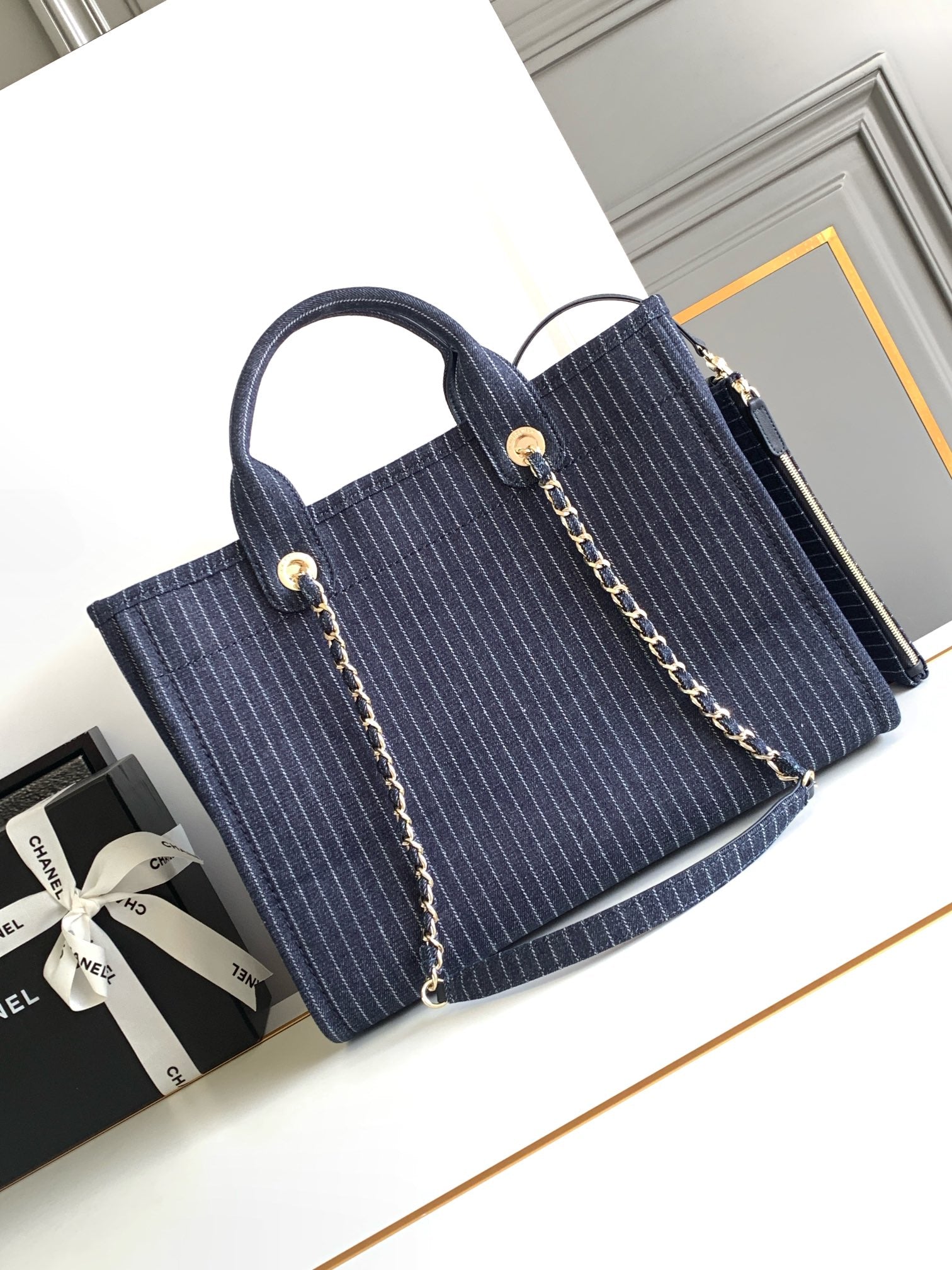 CHANEL 25S TOTE BAG 32 CM IN NAVY BLUE CANVAS