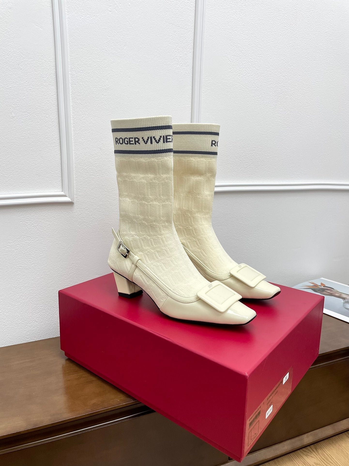 BELLE VIVIER SOCK LACQUERED BUCKLE ANKLE BOOTS IN OFF WHITE CALFSKIN AND TECHNICAL FABRIC