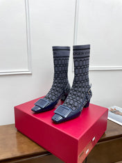 BELLE VIVIER SOCK LACQUERED BUCKLE ANKLE BOOTS IN NAVY BLUE CALFSKIN AND TECHNICAL FABRIC