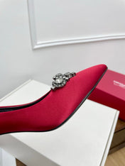 EFFLORESCENCE PUMPS IN RED GLITTER FABRIC