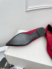 EFFLORESCENCE BALLERINAS IN RED GLITTER FABRIC