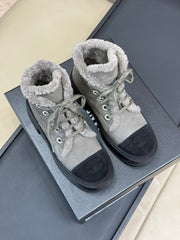 SHORT BOOTS IN KHAKI BROWN GRAIN PEBBLE CALFSKIN