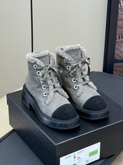SHORT BOOTS IN KHAKI BROWN GRAIN PEBBLE CALFSKIN