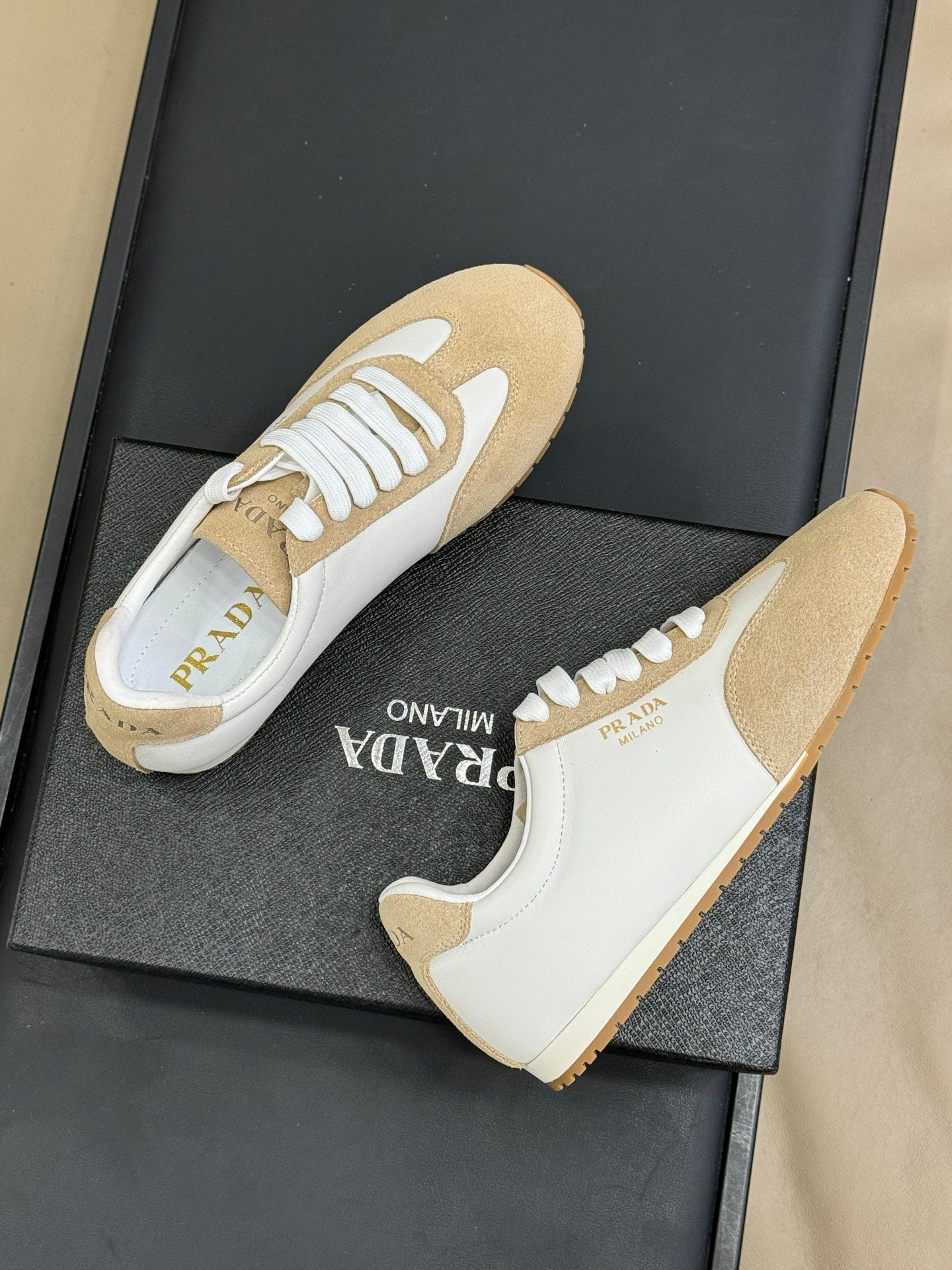 PRADA 25S SNEAKER IN WHITE MIX DARK BEIGE SUEDE STYLE 2