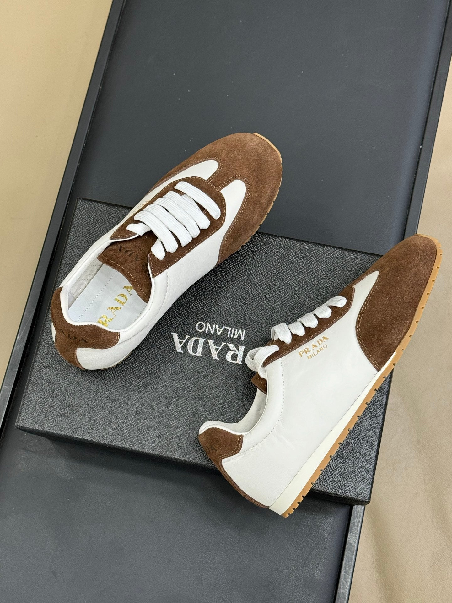 PRADA 25S SNEAKER IN WHITE MIX BROWN SUEDE STYLE 1