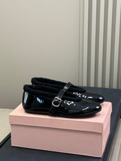 ALAIA 25S MARY JANE SHEARLING FLATS IN BLACK GLOSSY CALFSKIN