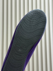ALAIA 25S BALLET FLATS IN PURPLE VELVET