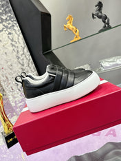 PUFFY LEATHER LOW TOP SNEAKERS IN BLACK LAMBSKIN