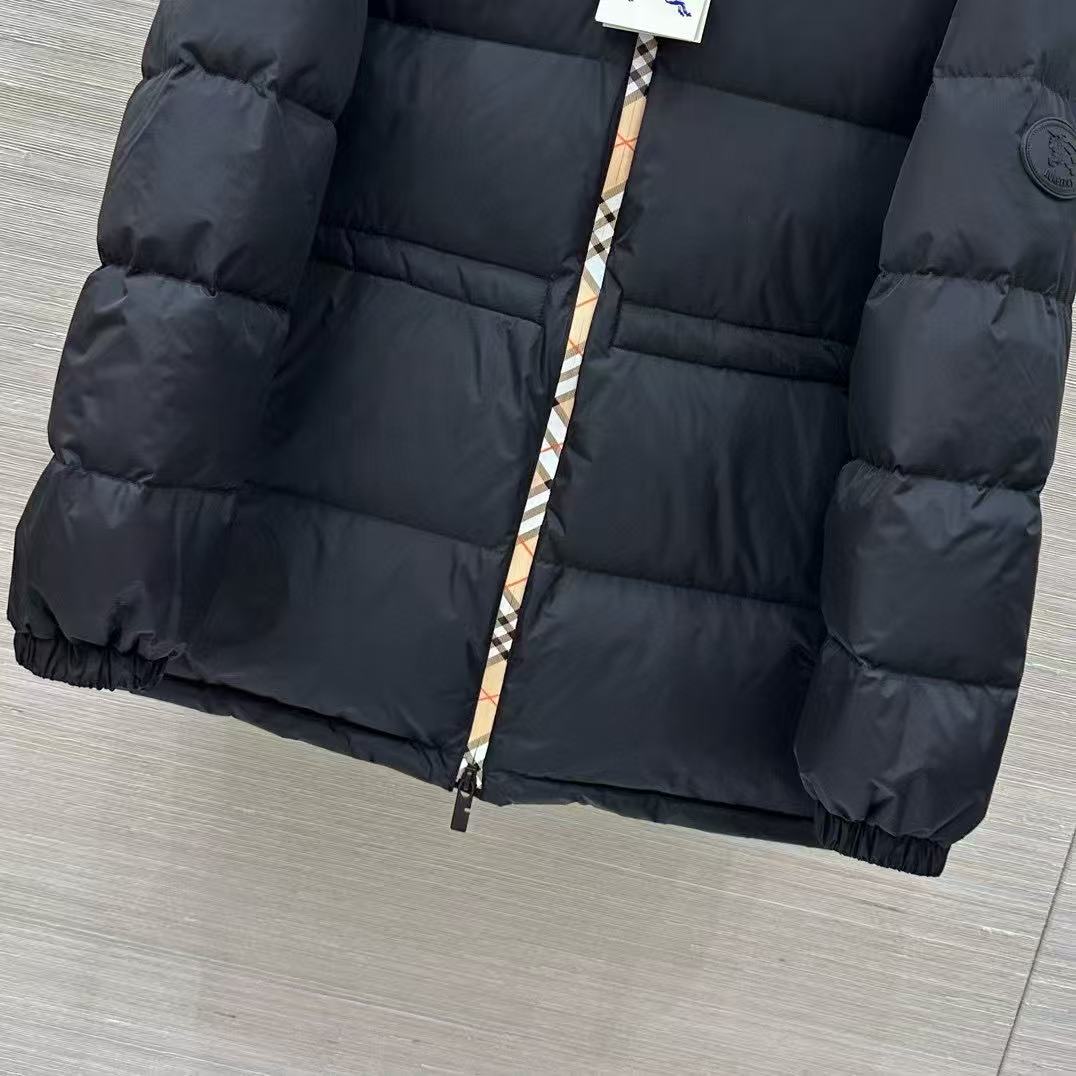 BURBERRY 25S DOWN JACKET 150350