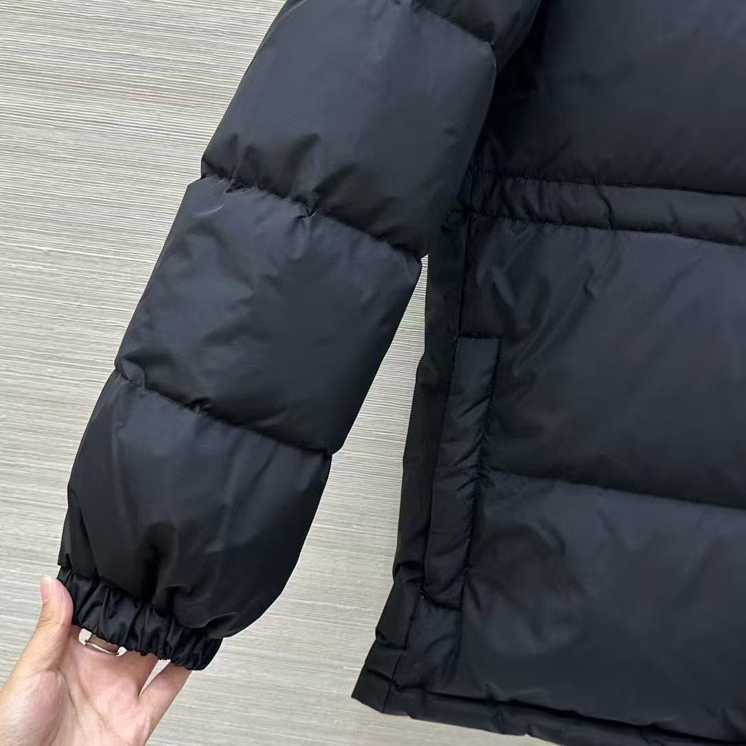 BURBERRY 25S DOWN JACKET 150350