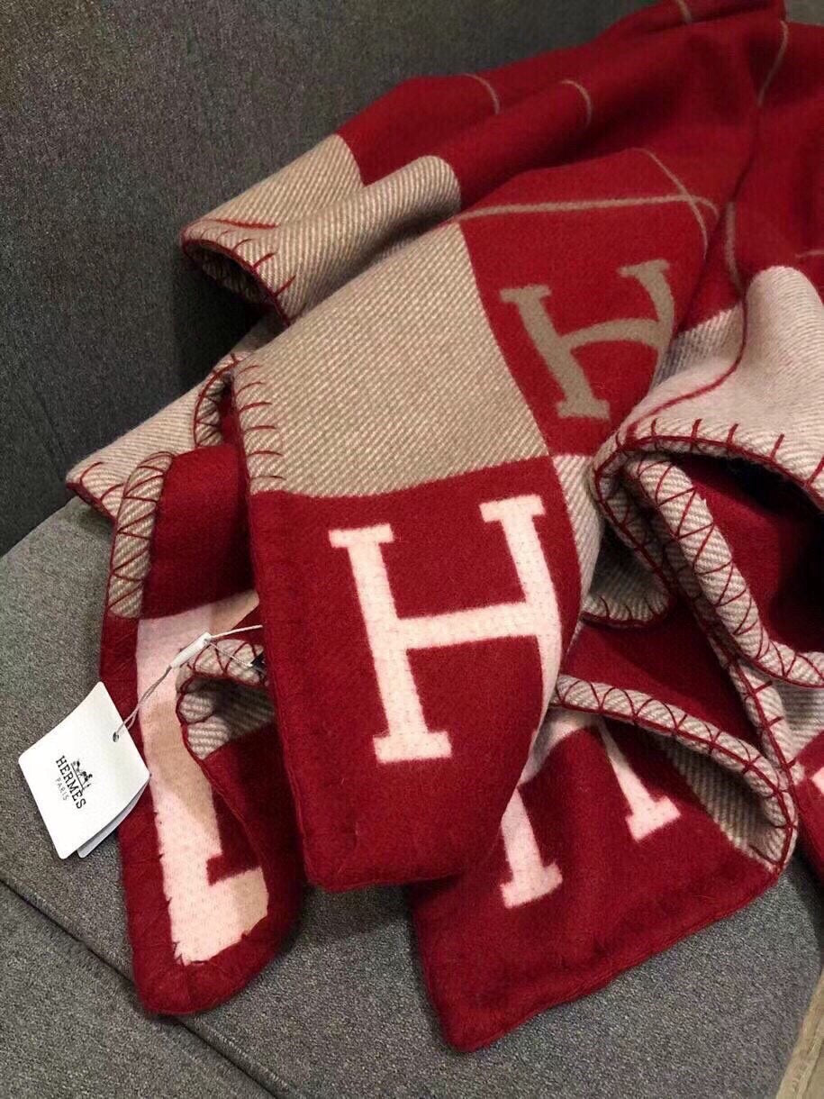 AVALON III THROW BLANKET 175 CM IN CHERRY RED WOOL AND CASHMERE 351743