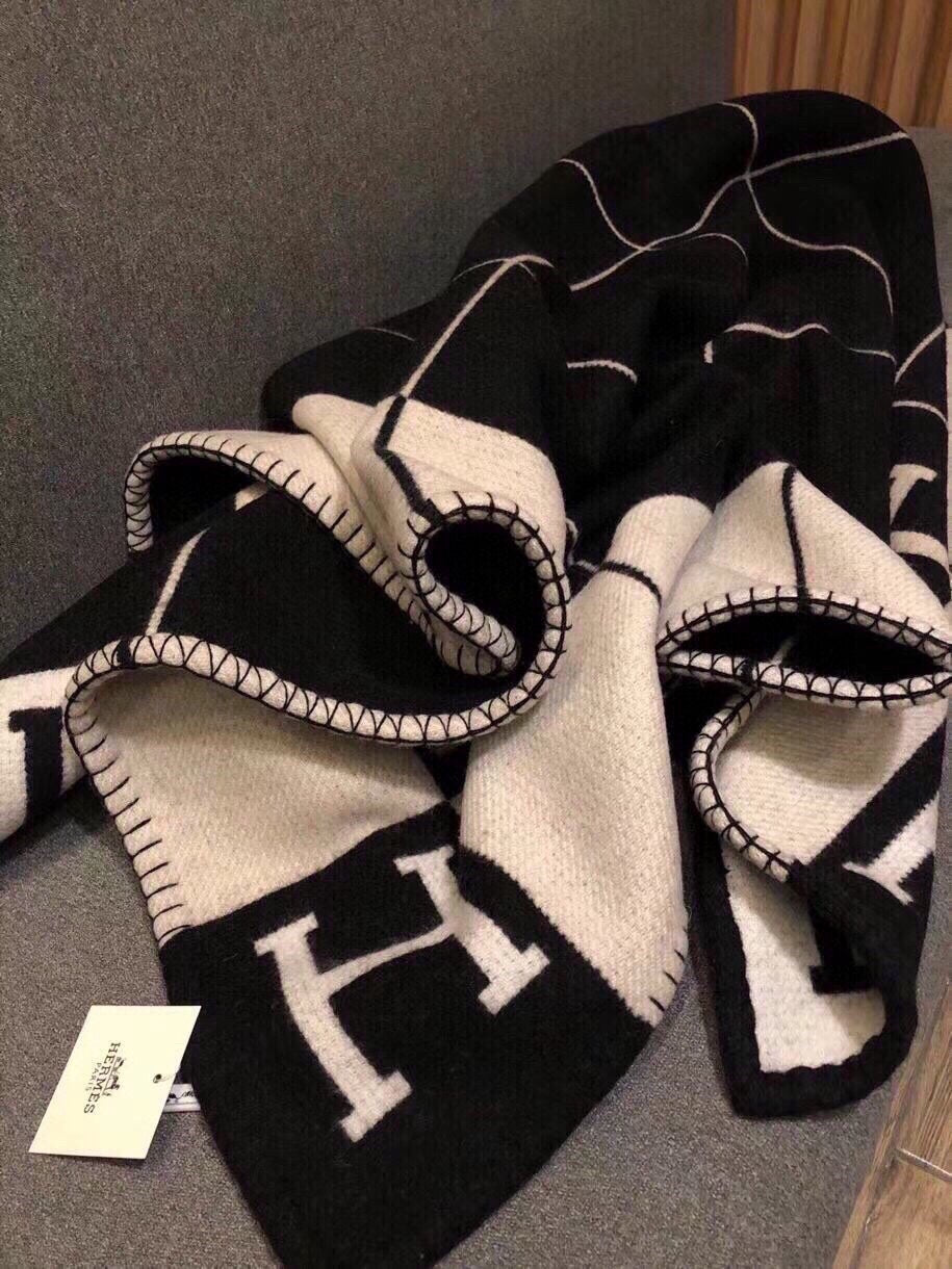 AVALON III THROW BLANKET 175 CM IN BLACK WOOL AND CASHMERE 351744