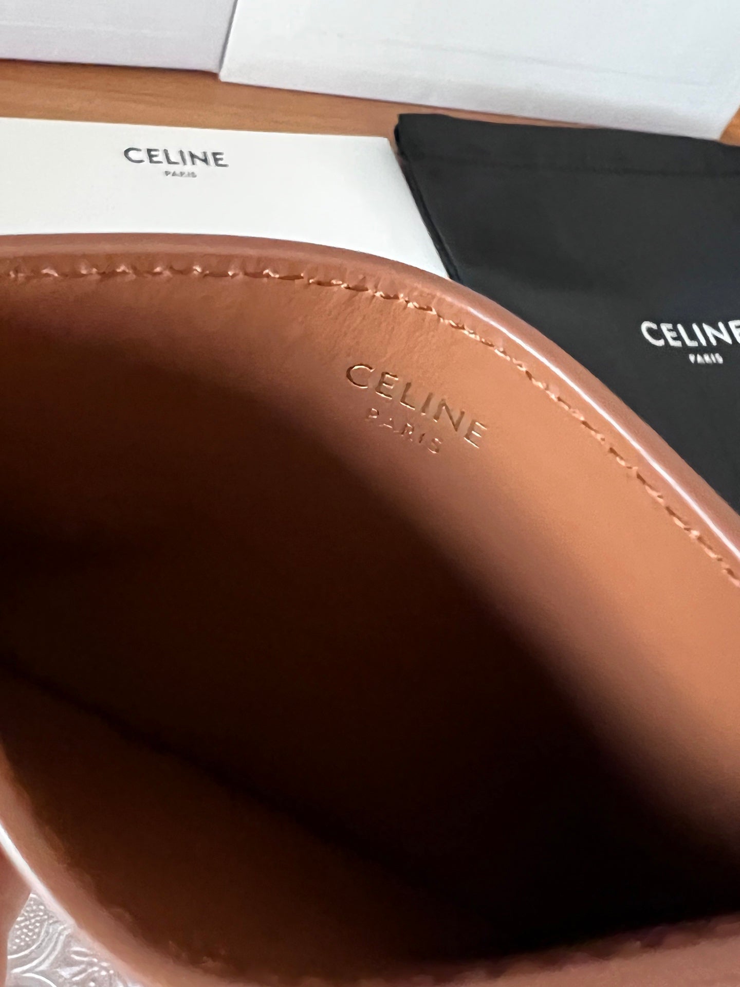 CELINE 25S CARD HOLDER WITH TRIOMPHE LOGO 11 IN DARK BROWN CALFSKIN