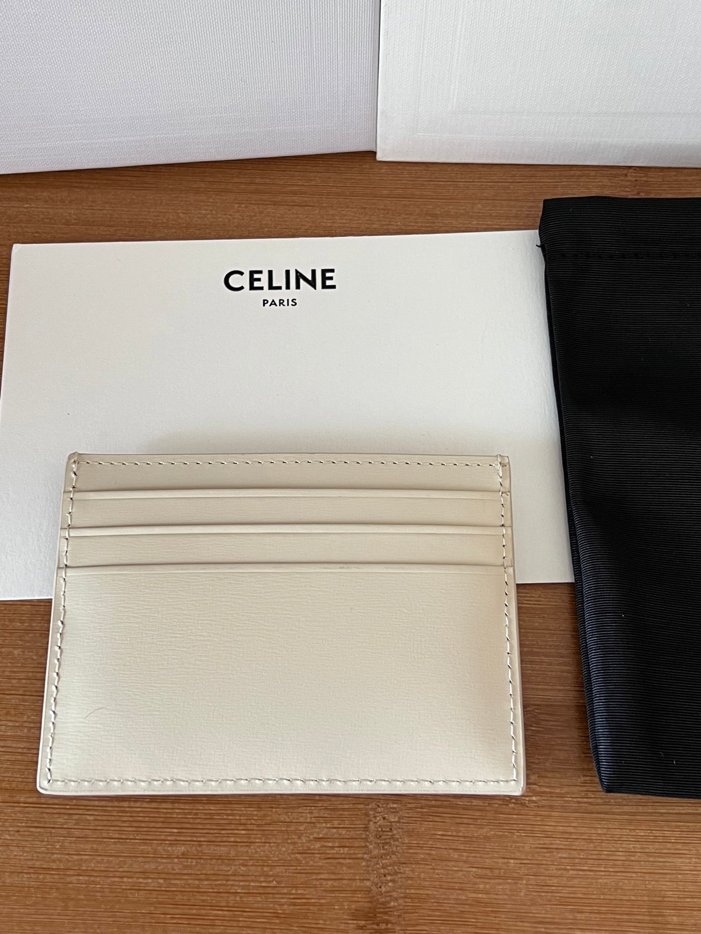 CELINE 25S CARD HOLDER WITH TRIOMPHE LOGO 11 IN IVORY CALFSKIN