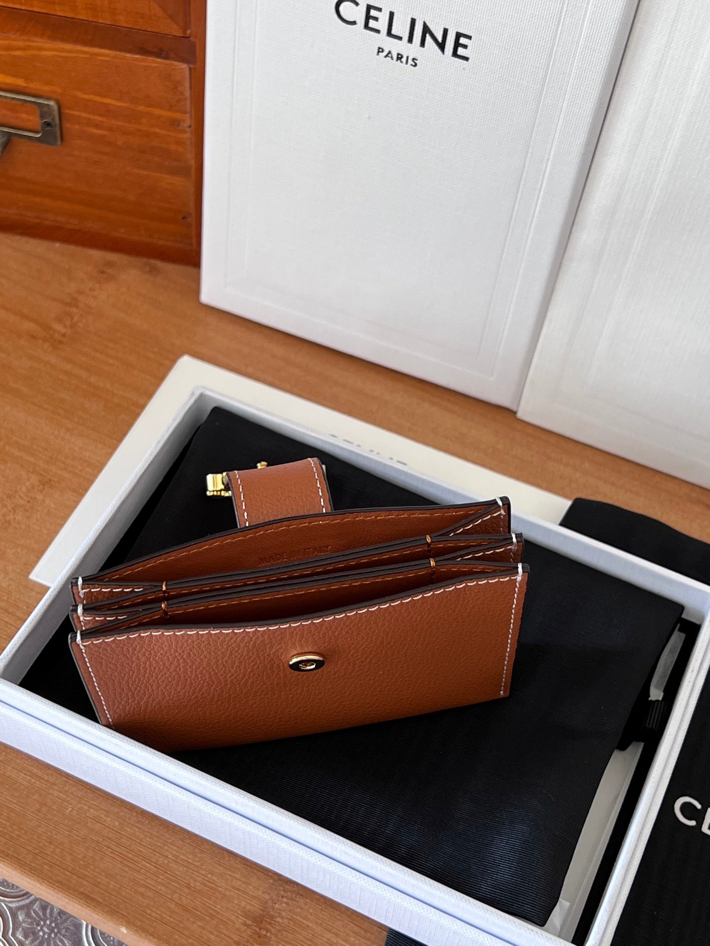 CELINE 25S TRIOMPHE TRIFOLD WALLET 11 IN BROWN CALFSKIN GOLD HARDWARE