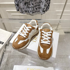 DIOR 25S C'EST DIOR SNEAKER IN WHITE HAZELNUT CALFSKIN AND SUEDE