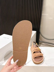 CELINE 25S TIPPI TRIOMPHE SANDAL IN BROWN CALFSKIN SUEDE