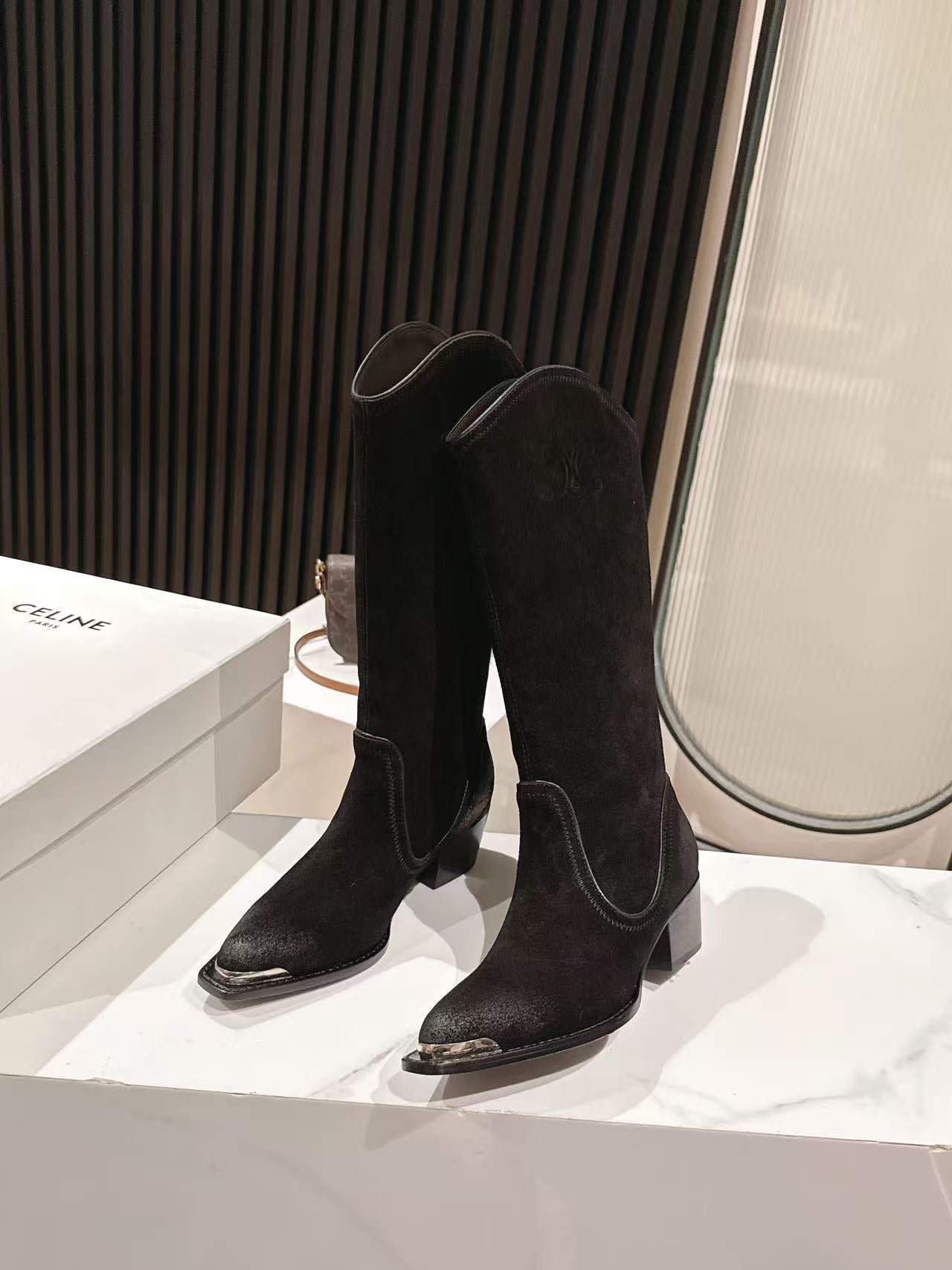CELINE 25S HIGH BOOTS FOR FALL AND WINTER 45MM IN BLACK SUEDE