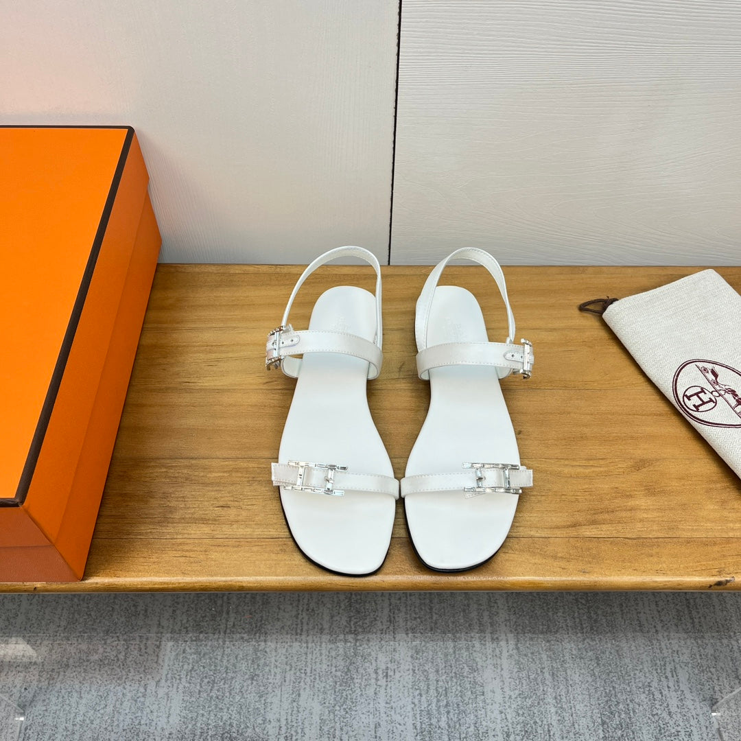 BUCKLE SANDAL WHITE CALFSKIN