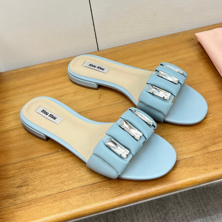 FLAT SLIDE IN LIGHT BLUE CALFSKIN