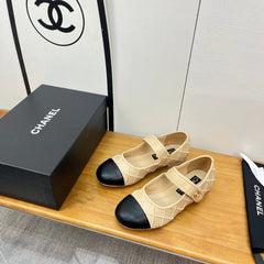 CHANEL 25S QUILTED MARY JANES BLACK AND BEIGE IN CALFSKIN