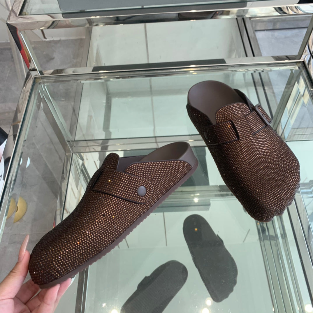 BIRKENSTOCK CLOG ATTACHED RHINESTONES IN BROWN CALFSKIN