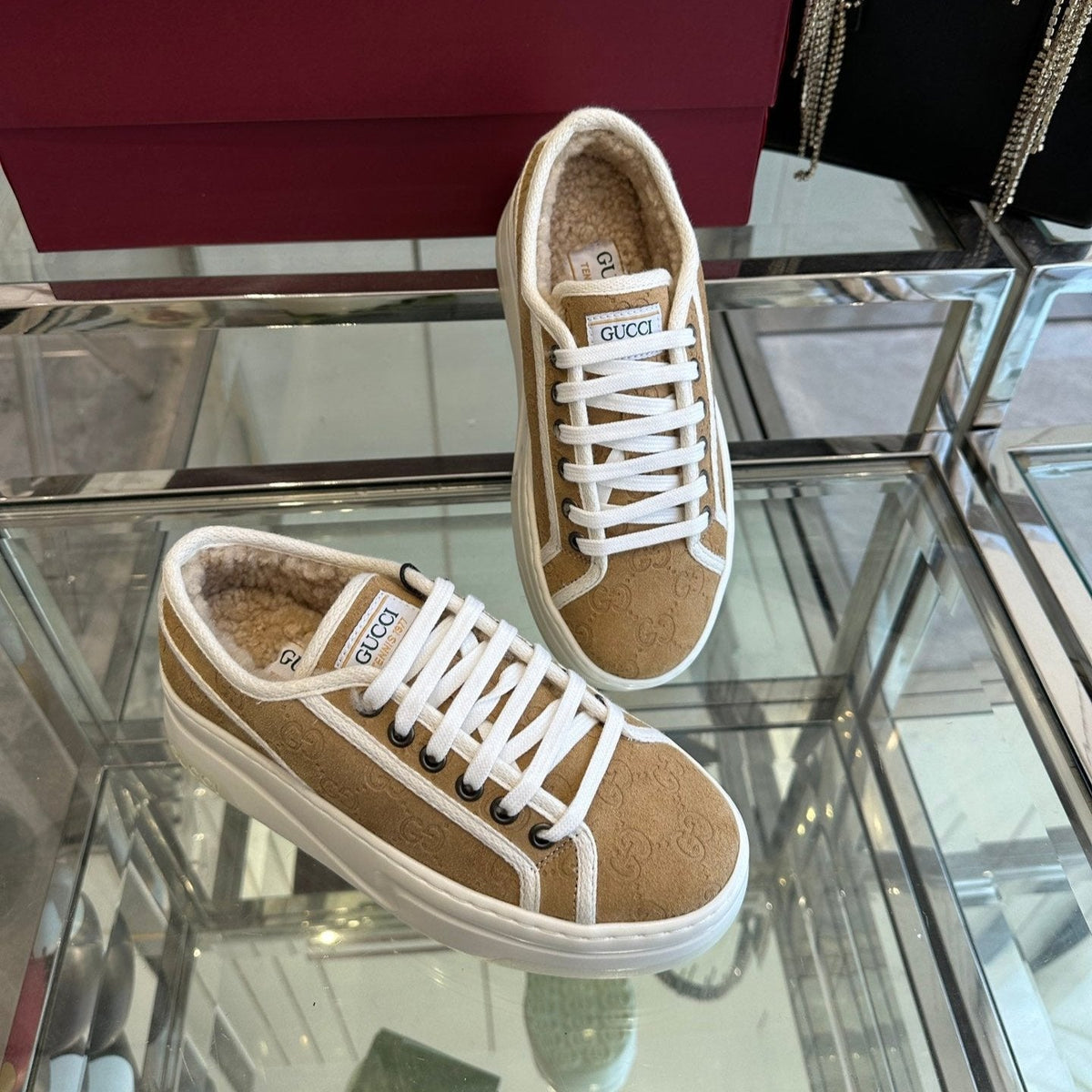 GG TENNIS SNEAKER IN CAMEL BROWN CANVAS WITH BEIGE FLEECE LINING