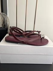 CELINE 26S THONG SANDALS IN DARK RED CALFSKIN