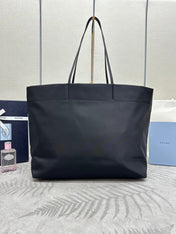 MEDIUM SHOPPING BAG 40 IN BLACK RE-NYLON FABRIC