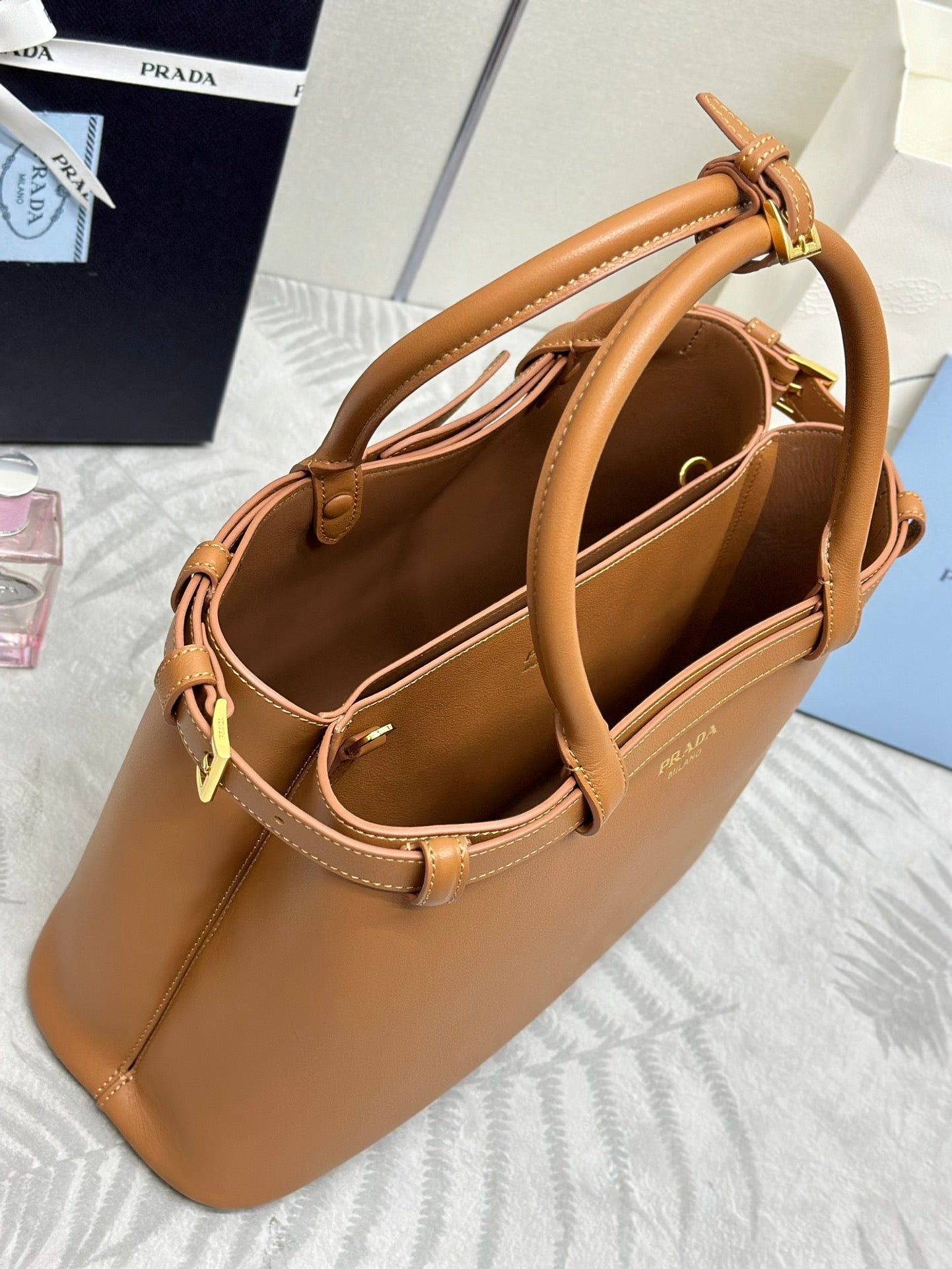 PRADA 25S BUCKLE MEDIUM HANDBAG 35 IN DARK CARAMEL CALFSKIN GOLD HARDWRE