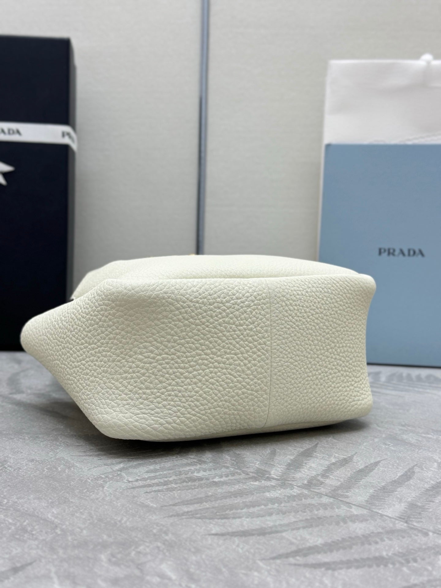 PRADA 25S TOTE MINI BAG 18 IN IVORY CALFSKIN GOLD HARDWRE