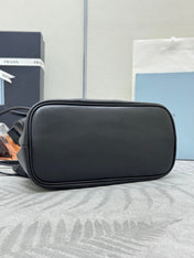 PRADA 25S DADA SMALL BAG 25 IN BLACK CALFSKIN GOLD HARDWARE