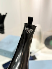 PRA MONOLITH BRUSHED LEATHER BOOTIES BLACK