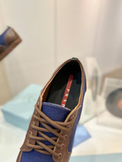 SNEAKERS IN BROWN LAMBSKIN AND NAVY BLUE CANVAS