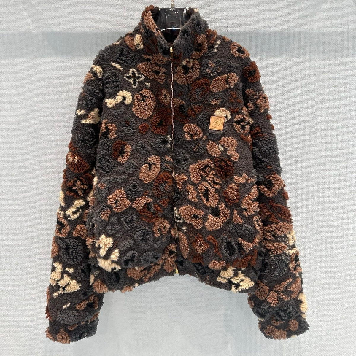 LV 25S REVERSIBLE SHEARLING JACKET 0029