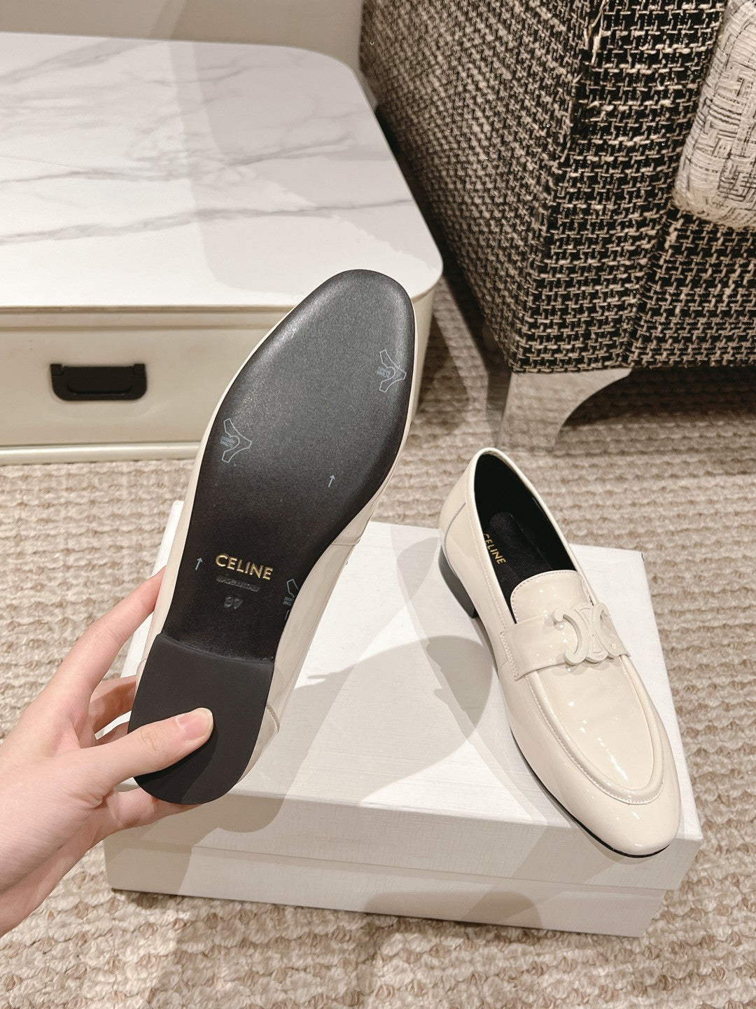 TRIOMPHE LOAFER IN WHITE PATENT CALFSKIN