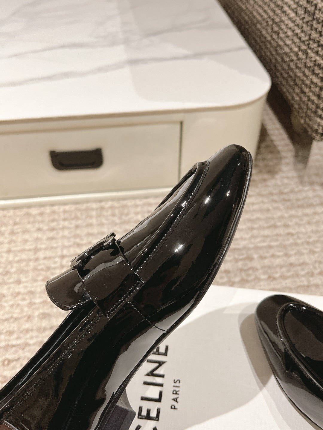 TRIOMPHE LOAFER IN BLACK PATENT CALFSKIN