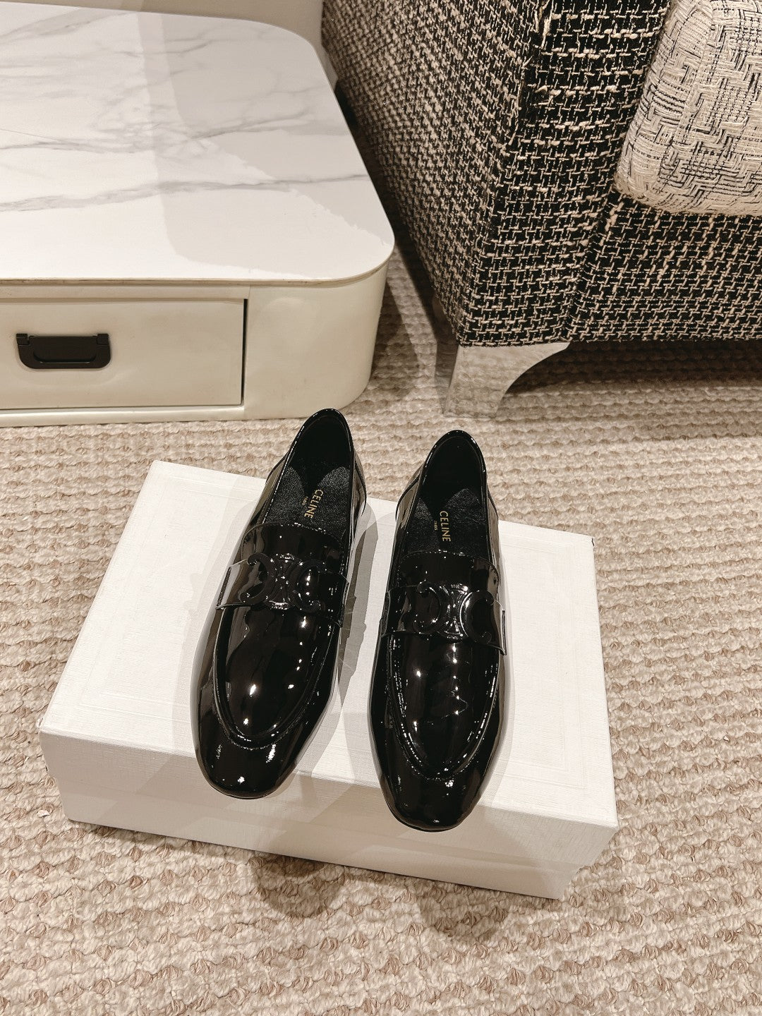 TRIOMPHE LOAFER IN BLACK PATENT CALFSKIN