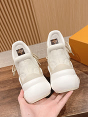 LV ARCHLIGHT SNEAKER IN BLANC BEIGE EMBOSSED CALFSKIN