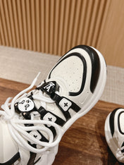 LV ARCHLIGHT SNEAKER IN WHITE MIX BLACK EMBOSSED CALFSKIN 101058