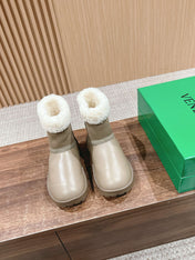 SNAP ANKLE BOOT IN KHAKI BROWN LAMBSKIN AND SHEARLING LINING