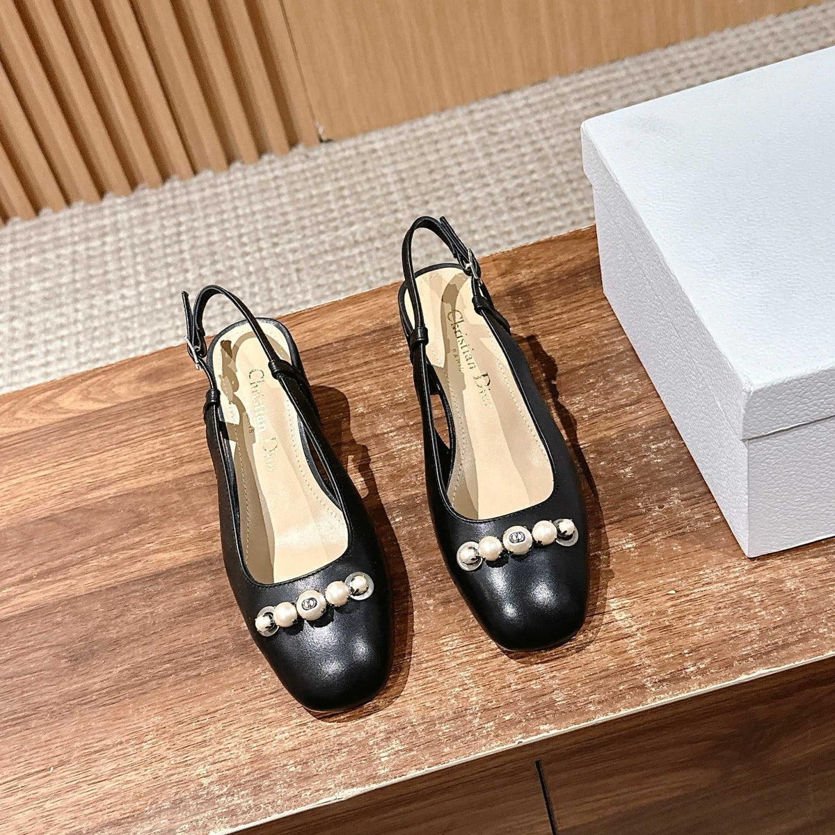 DIOR HIGH SLINGBACK 55 MM 25S IN BLACK LAMBSKIN PEARL DETAILING