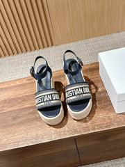 DWAY WEDGE SANDAL IN DEEP BLUE EMBROIDERED COTTON RAFFIA SOLE